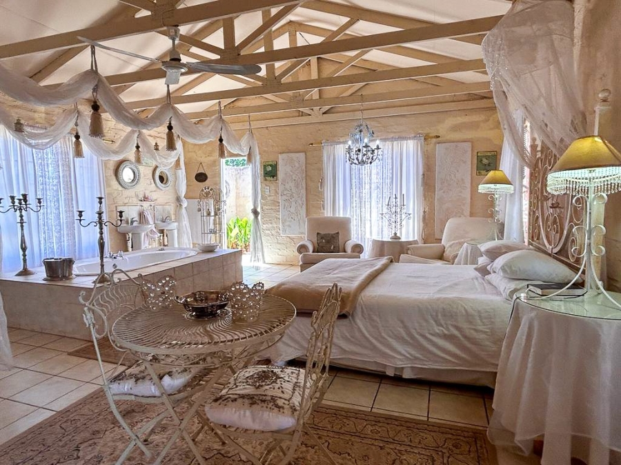 8 Bedroom Property for Sale in Potchefstroom Rural North West